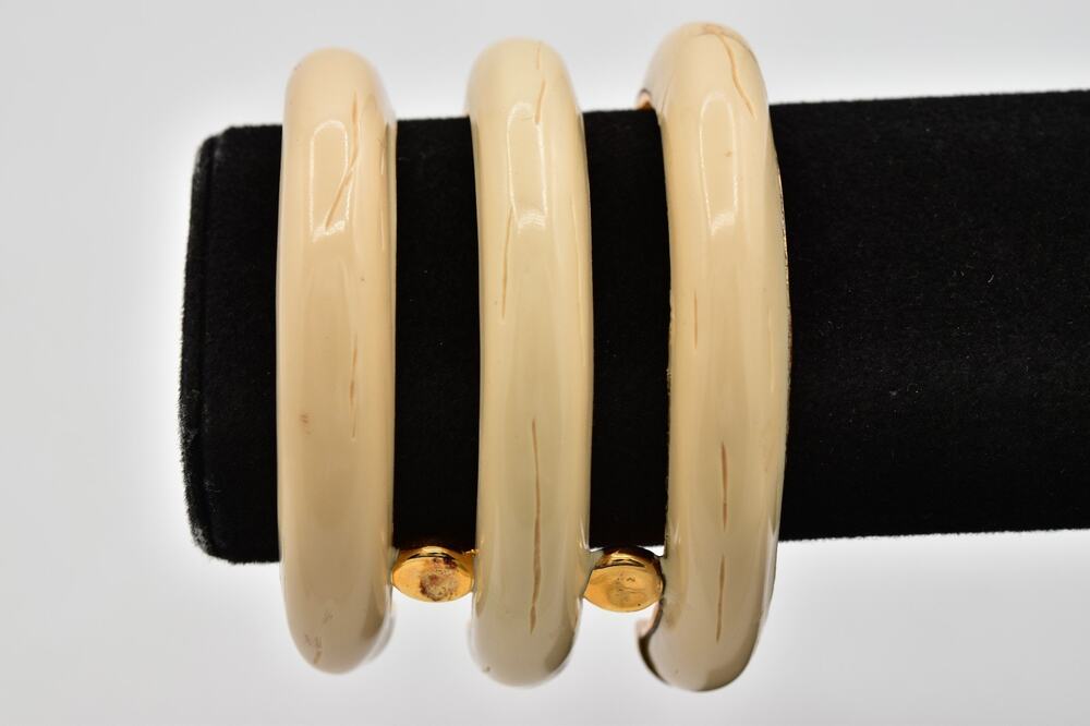 Aurelie Bidermann Ivory Resin Gold Plated Cuff Bracelet Bangle Statement Bin6